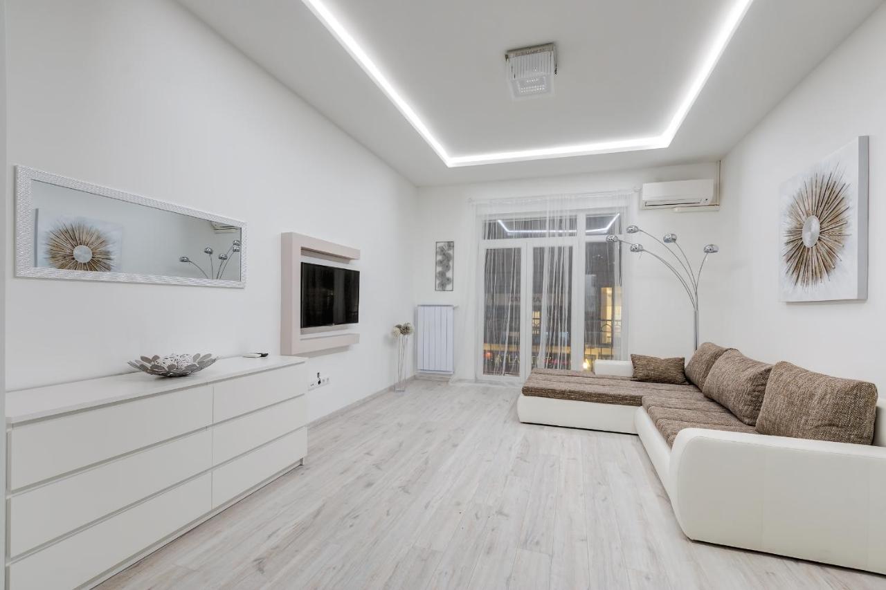 D.Five Kiraly Street Superior Apartment With City View Budapesta Exterior foto